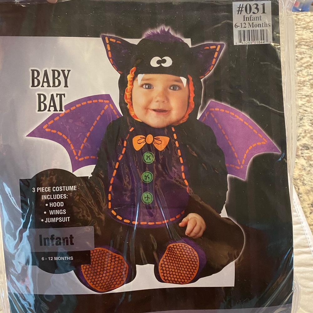 Baby bat costume